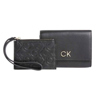 Γυναικείο Πορτοφόλι Με Εξτρα Καρτοθήκη Calvin Klein K60K611092 BAX Μαύρο